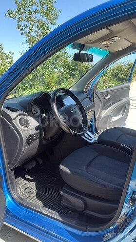 Hyundai i10-2