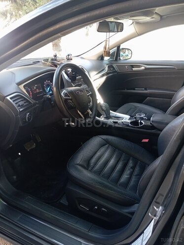 Ford Fusion (North America)-6