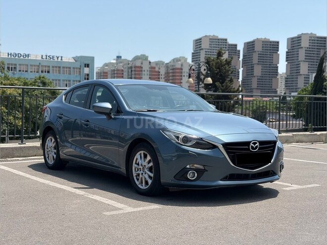 Mazda 3-3