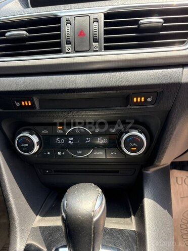 Mazda 3-16