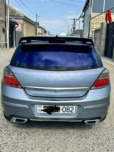 Opel Astra-2