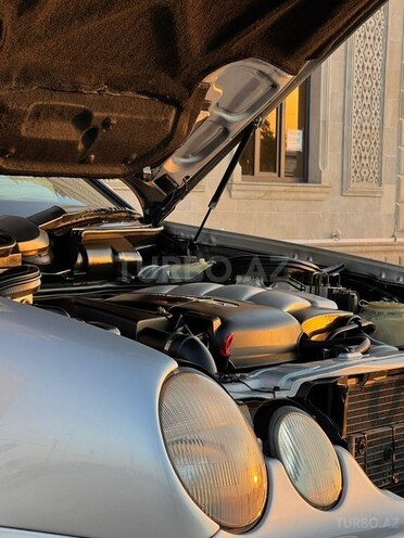 Mercedes E 220-20