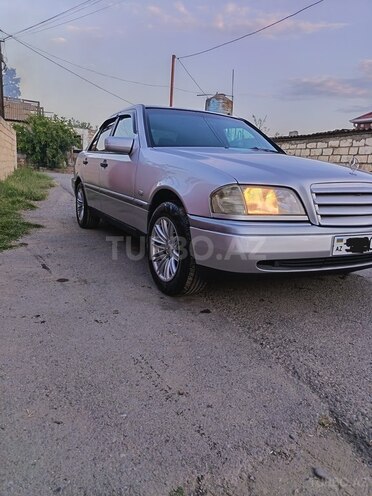 Mercedes C 220-6