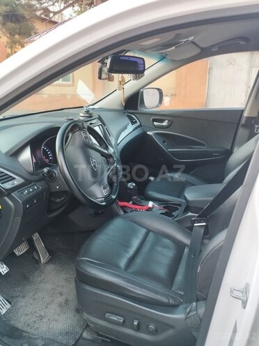 Hyundai Santa Fe-7