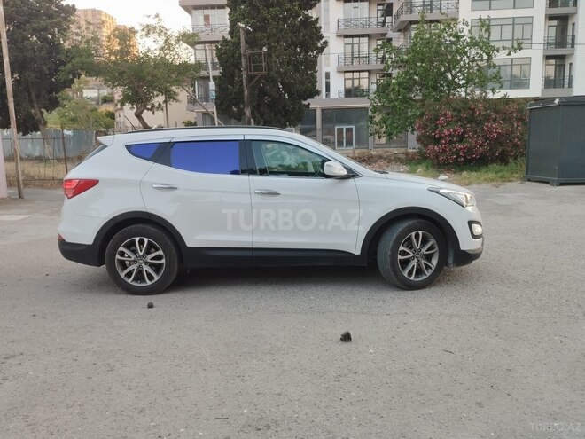 Hyundai Santa Fe-5