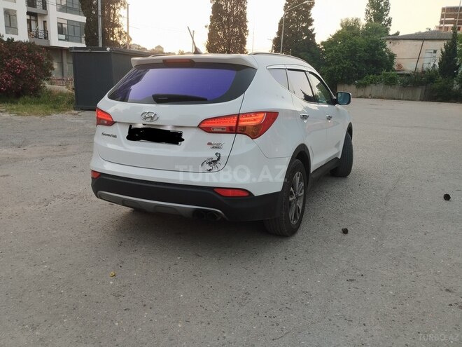 Hyundai Santa Fe-4