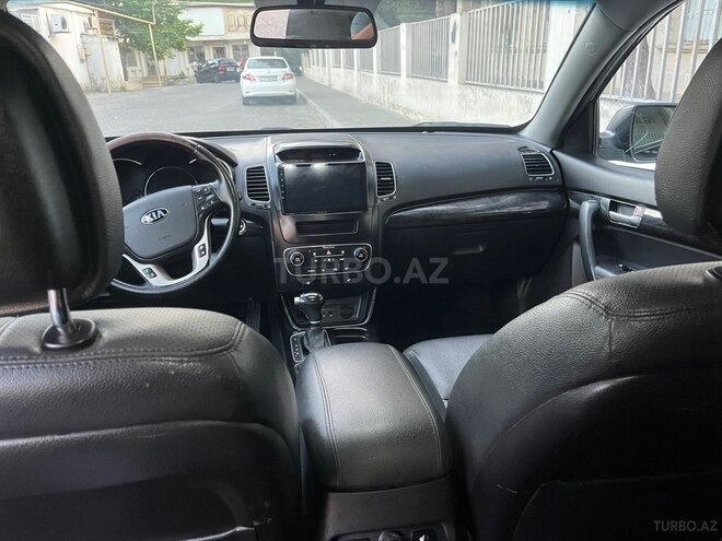 Kia Sorento-3