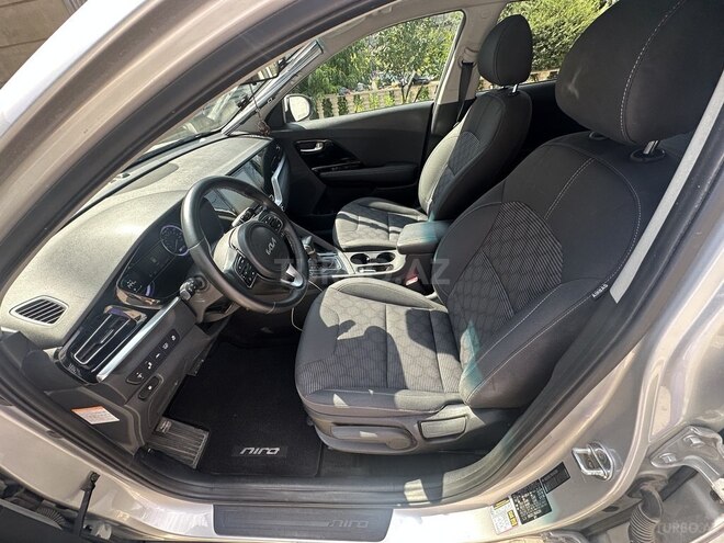 Kia Niro-6