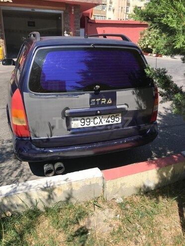 Opel Astra-2