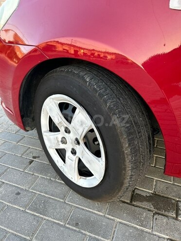 Chevrolet Aveo-11