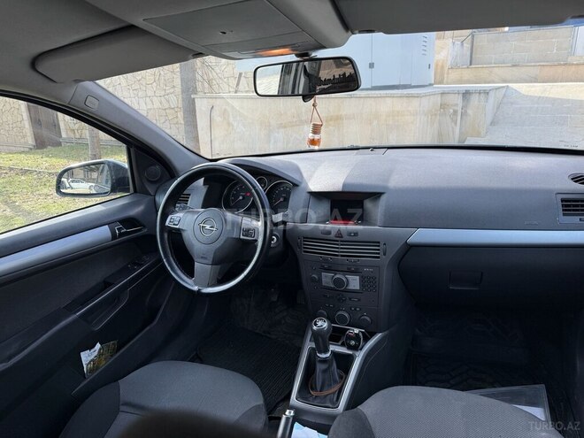 Opel Astra-4