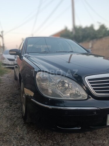 Mercedes S 320-4