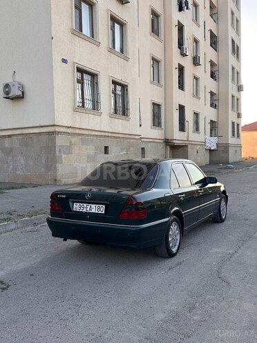 Mercedes C 180-8