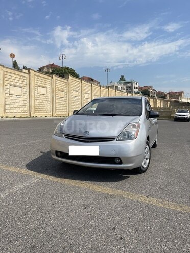 Toyota Prius-1
