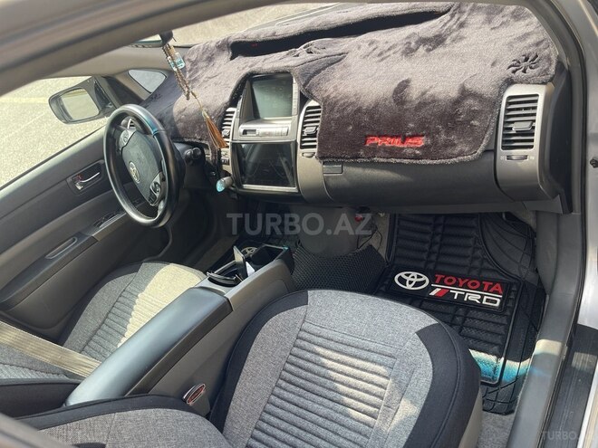 Toyota Prius-9