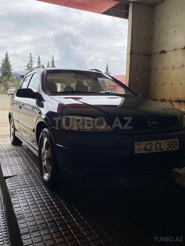 Opel Astra-2
