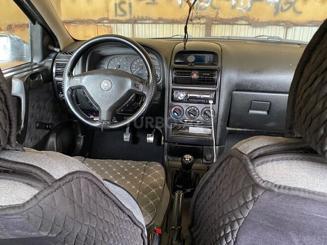 Opel Astra-7