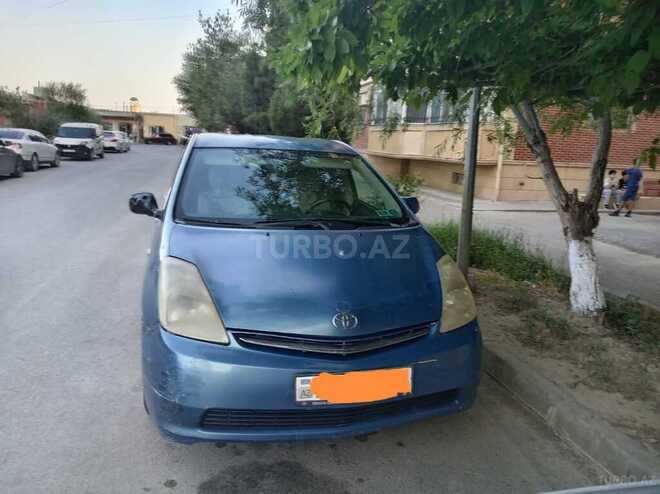 Toyota Prius-3