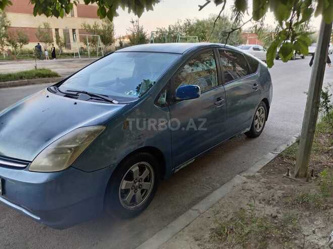 Toyota Prius-8