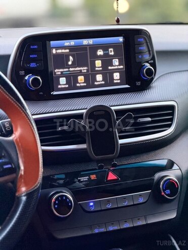 Hyundai Tucson-14