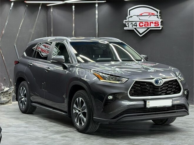 Toyota Highlander-2