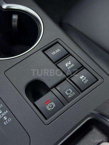 Toyota Highlander-13