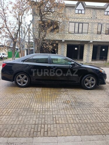 Toyota Camry-4
