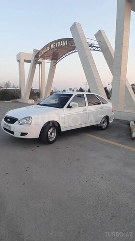 LADA (VAZ) Priora-1