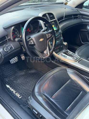 Chevrolet Malibu-8