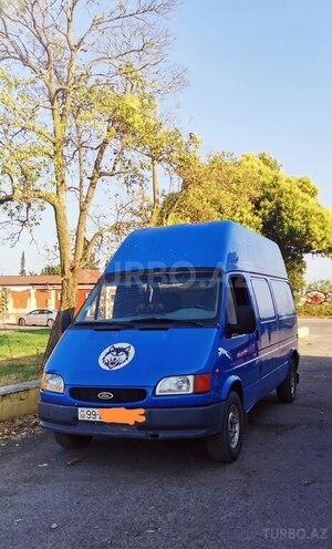 Ford Transit-1