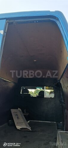 Ford Transit-6