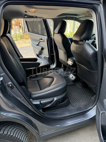 Toyota Highlander-8