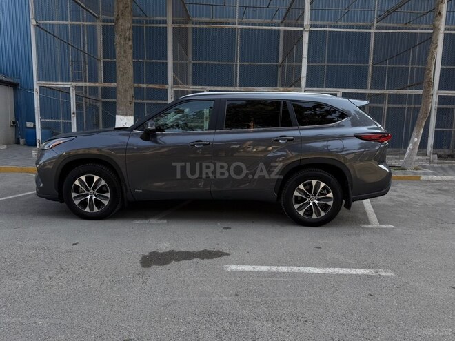Toyota Highlander-10