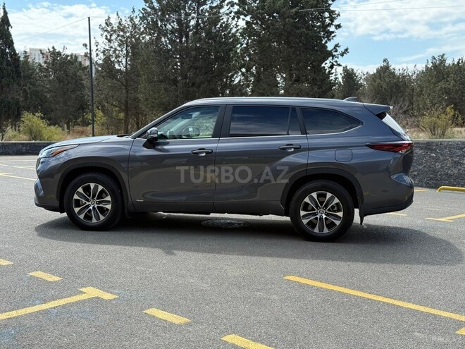 Toyota Highlander-21