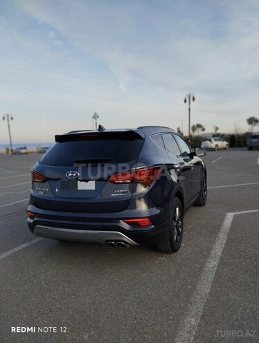 Hyundai Santa Fe-9