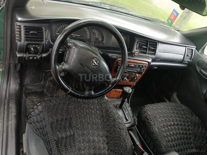Opel Vectra-5