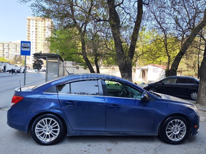 Chevrolet Cruze-2