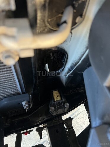 Toyota Land Cruiser Prado-16