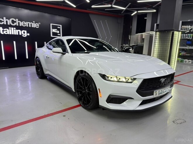 Ford Mustang-2