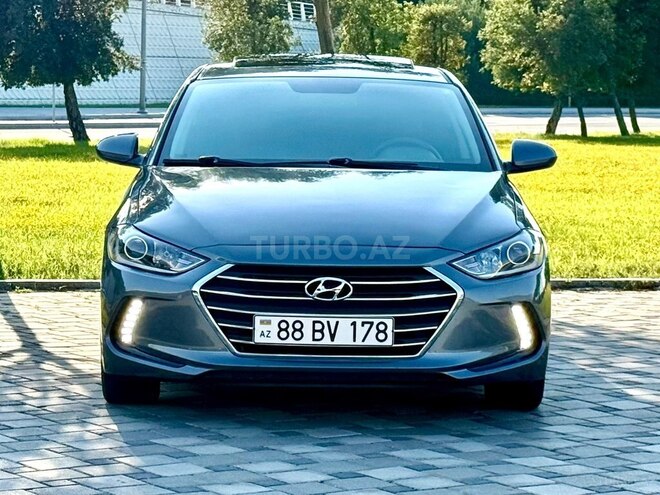 Hyundai Elantra-2