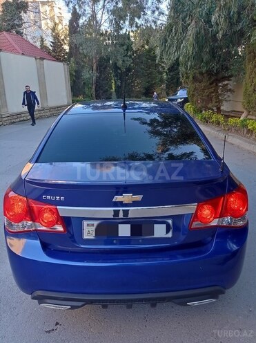 Chevrolet Cruze-8