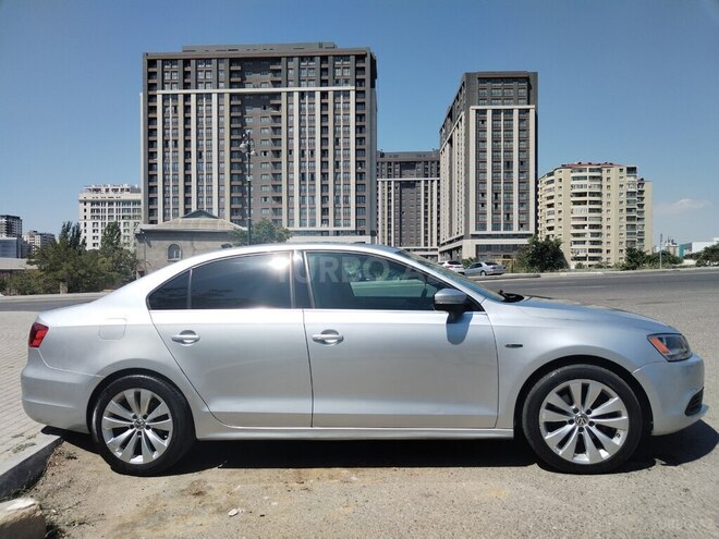 Volkswagen Jetta-18
