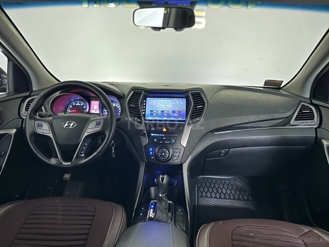 Hyundai Santa Fe-19
