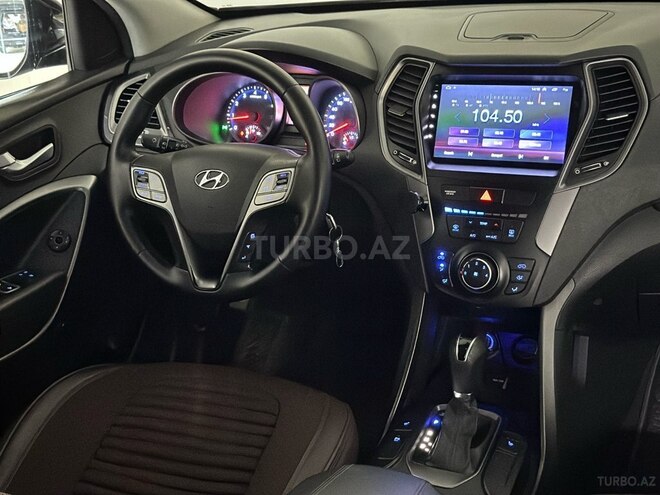 Hyundai Santa Fe-20