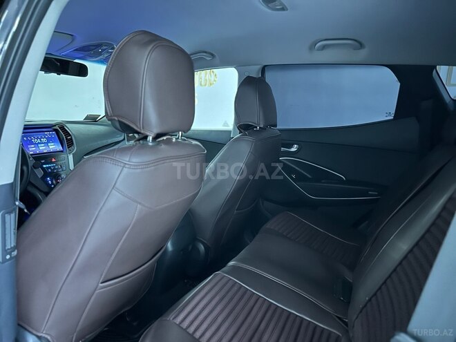 Hyundai Santa Fe-21