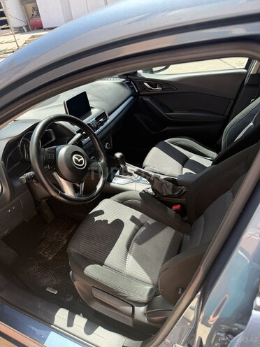 Mazda 3-3