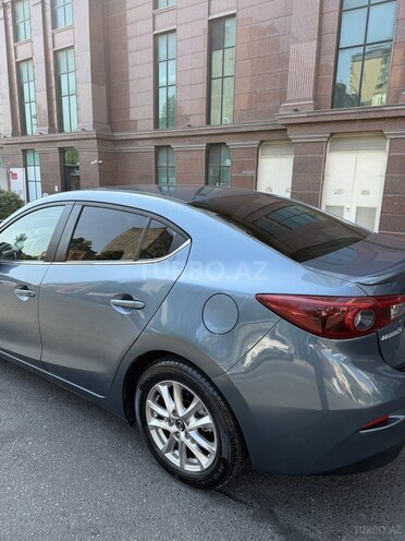 Mazda 3-4
