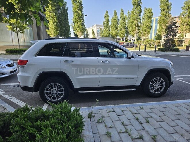 Jeep Grand Cherokee-11
