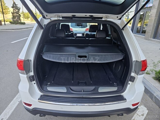 Jeep Grand Cherokee-18