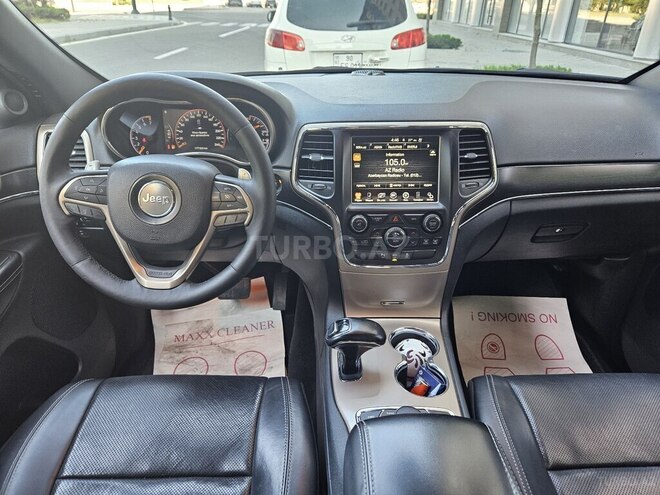 Jeep Grand Cherokee-15